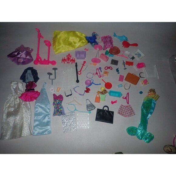 Barbie Lot of accessories and‎ clothing Vintage and Current Replacement Parts - Picture 1 of 10